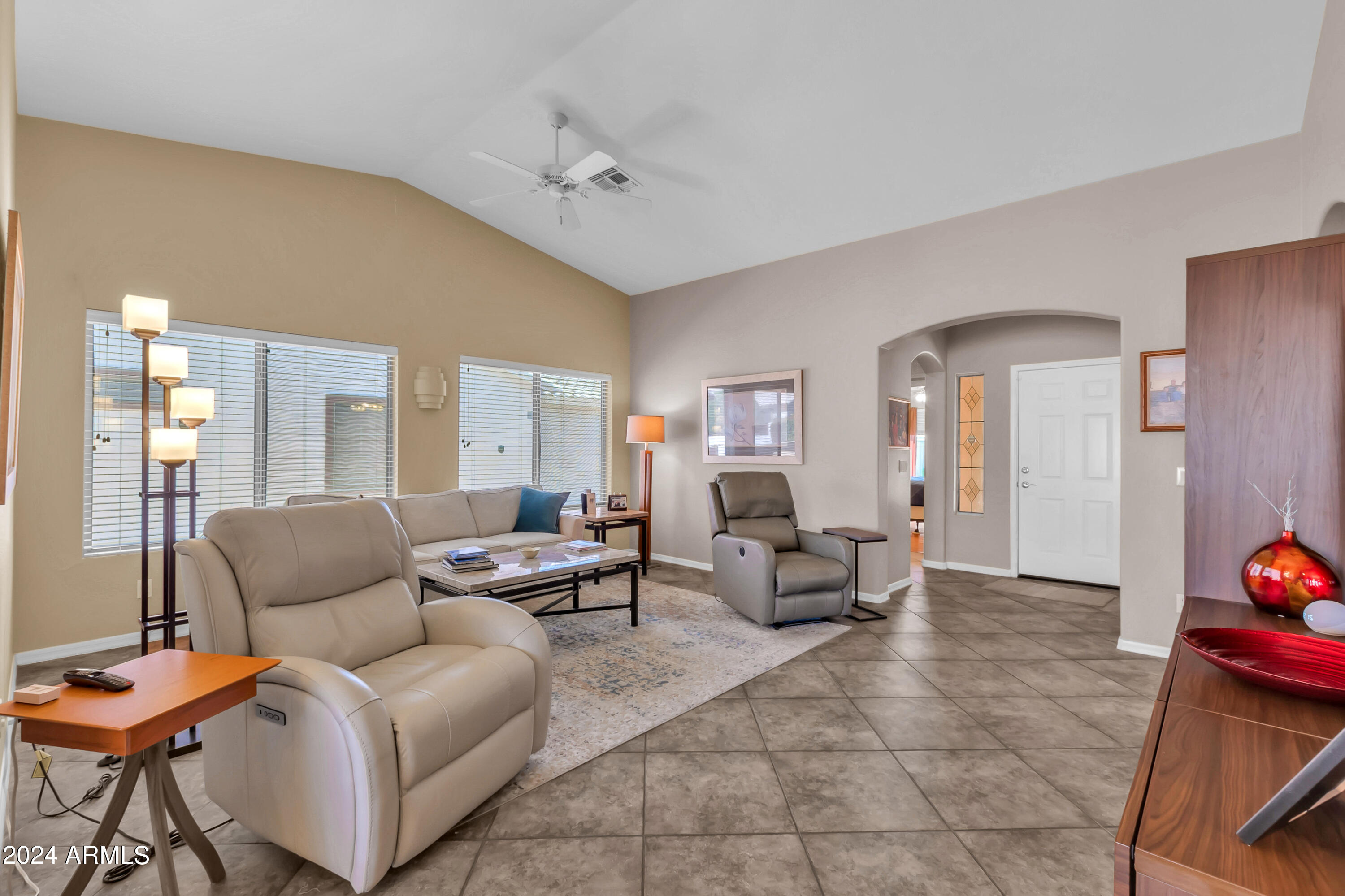 4618 East Walnut Road Gilbert, AZ 85298 - Photo 9 of 42 4618 E Walnut Rd-6