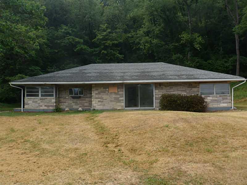 1829 Ford City Road Kittanning, PA 16201 - Photo 1 of 11 Exterior Front.