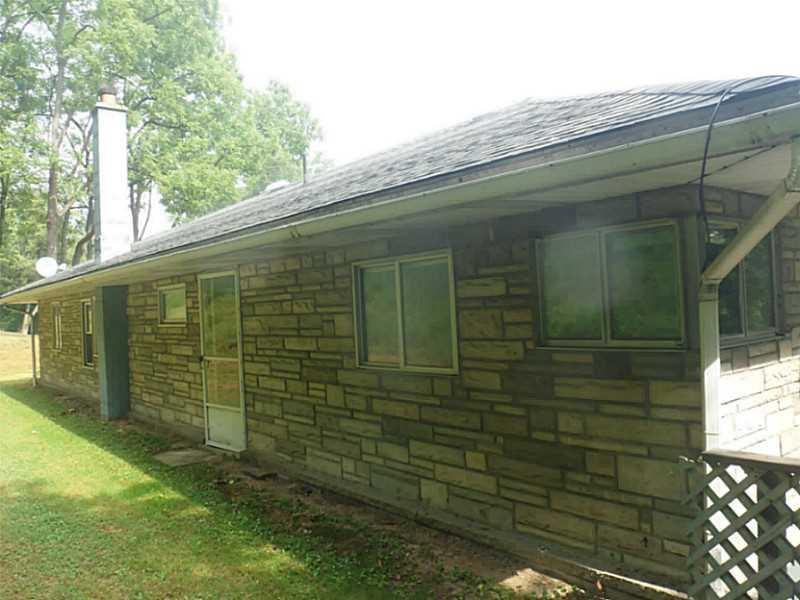 1829 Ford City Road Kittanning, PA 16201 - Photo 3 of 11 Exterior Back.