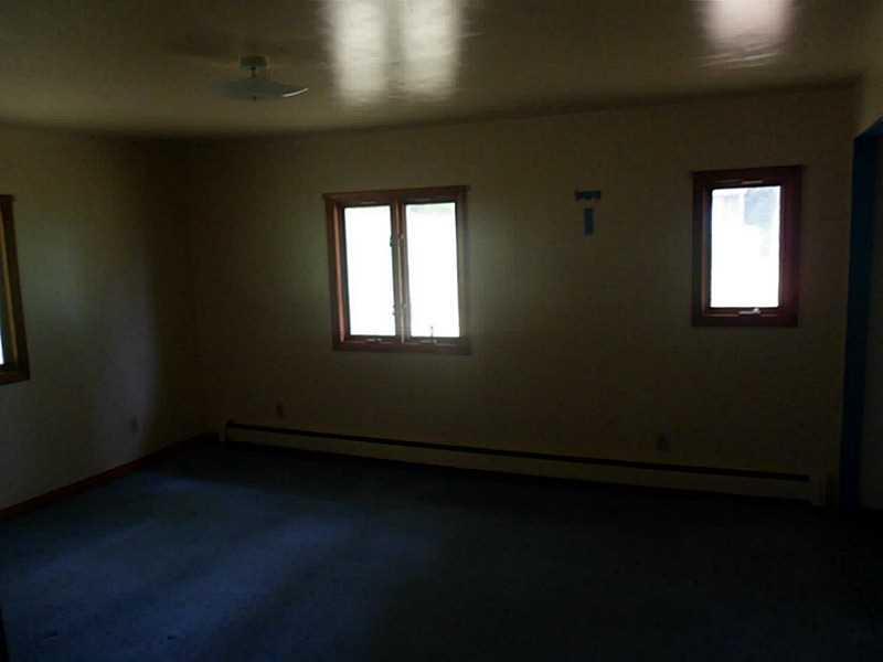 1829 Ford City Road Kittanning, PA 16201 - Photo 6 of 11 Bedroom.