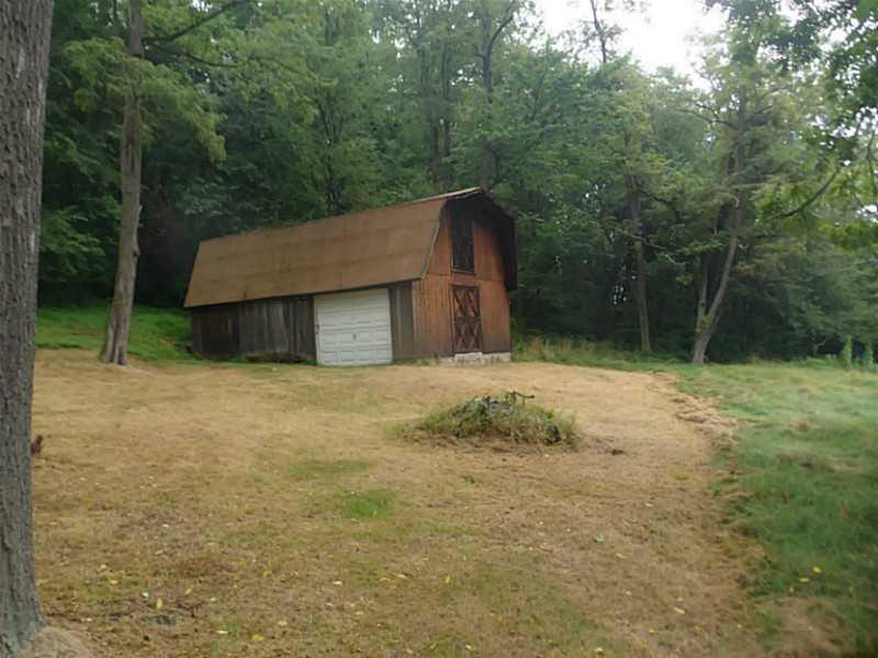 1829 Ford City Road Kittanning, PA 16201 - Photo 10 of 11 Other. Small Barn/Outbuilding