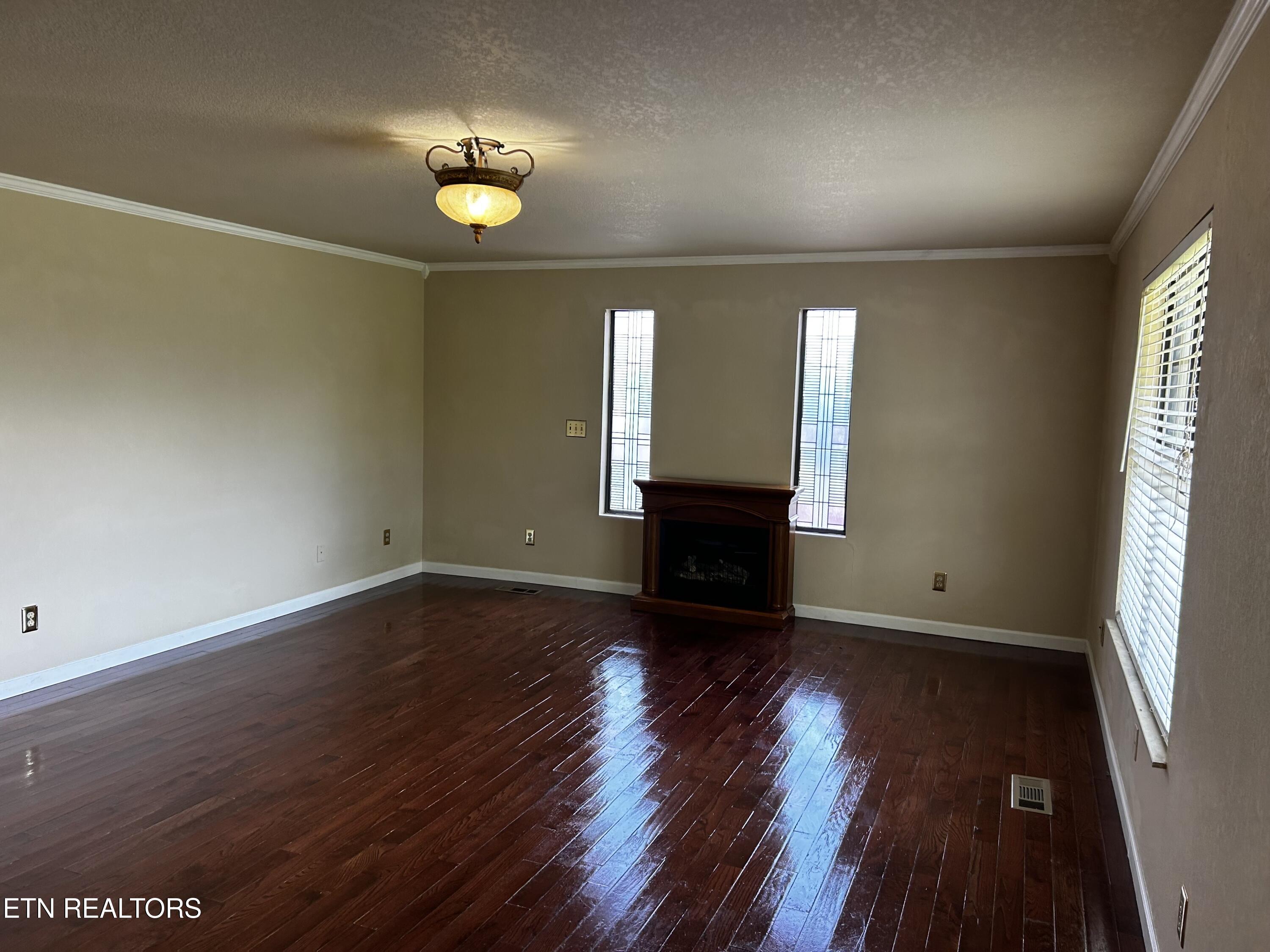 829 Oak Grove Road Madisonville, TN 37354 - Photo 3 of 22 IMG_8834