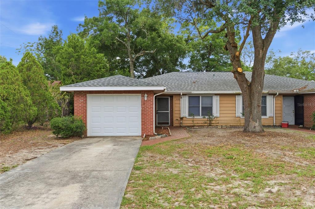 8124 Omaha Circle Spring Hill, FL 34606 - Photo 4 of 42