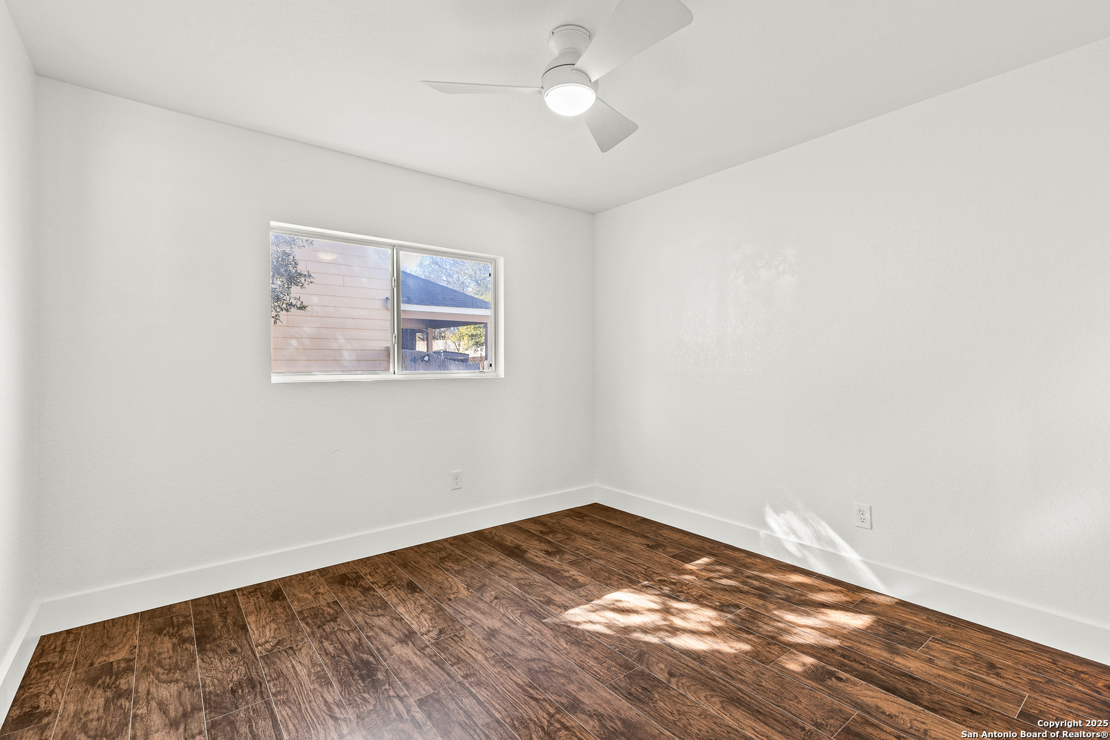 7635 Derby Run Selma, TX 78154 - Photo 16 of 20