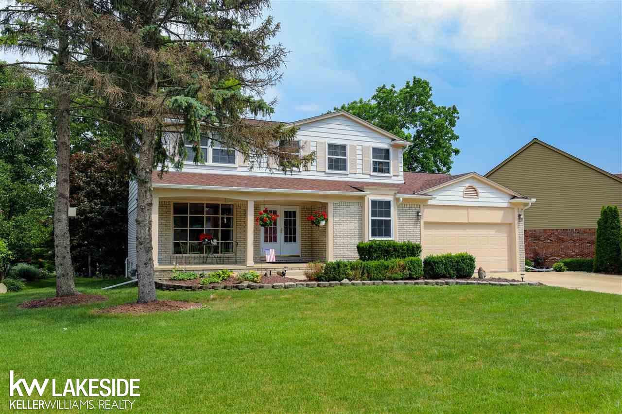 430 Sunlight Drive Rochester Hills, MI 48309 - Photo 2 of 34
