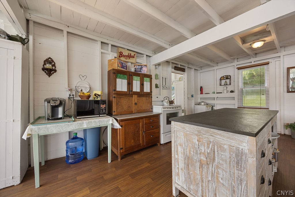 431 West Lake Road DeRuyter, NY 13052 - Photo 7 of 27 Gallery Image 7