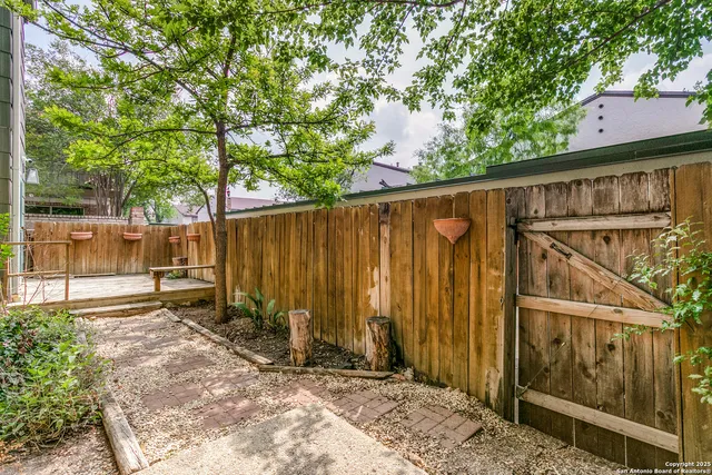 $1,850 | 3678 Hidden Drive, Unit 604, San Antonio, TX 78217