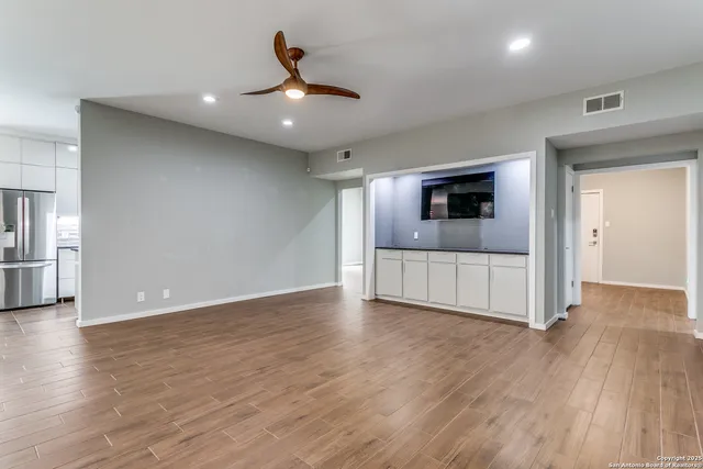 $1,850 | 3678 Hidden Drive, Unit 604, San Antonio, TX 78217