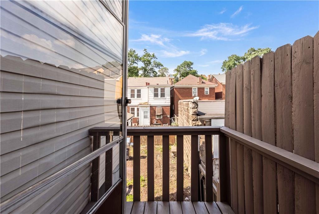 425 Iberia Street, Unit 1 Pittsburgh, PA 15211 - Photo 18 of 26