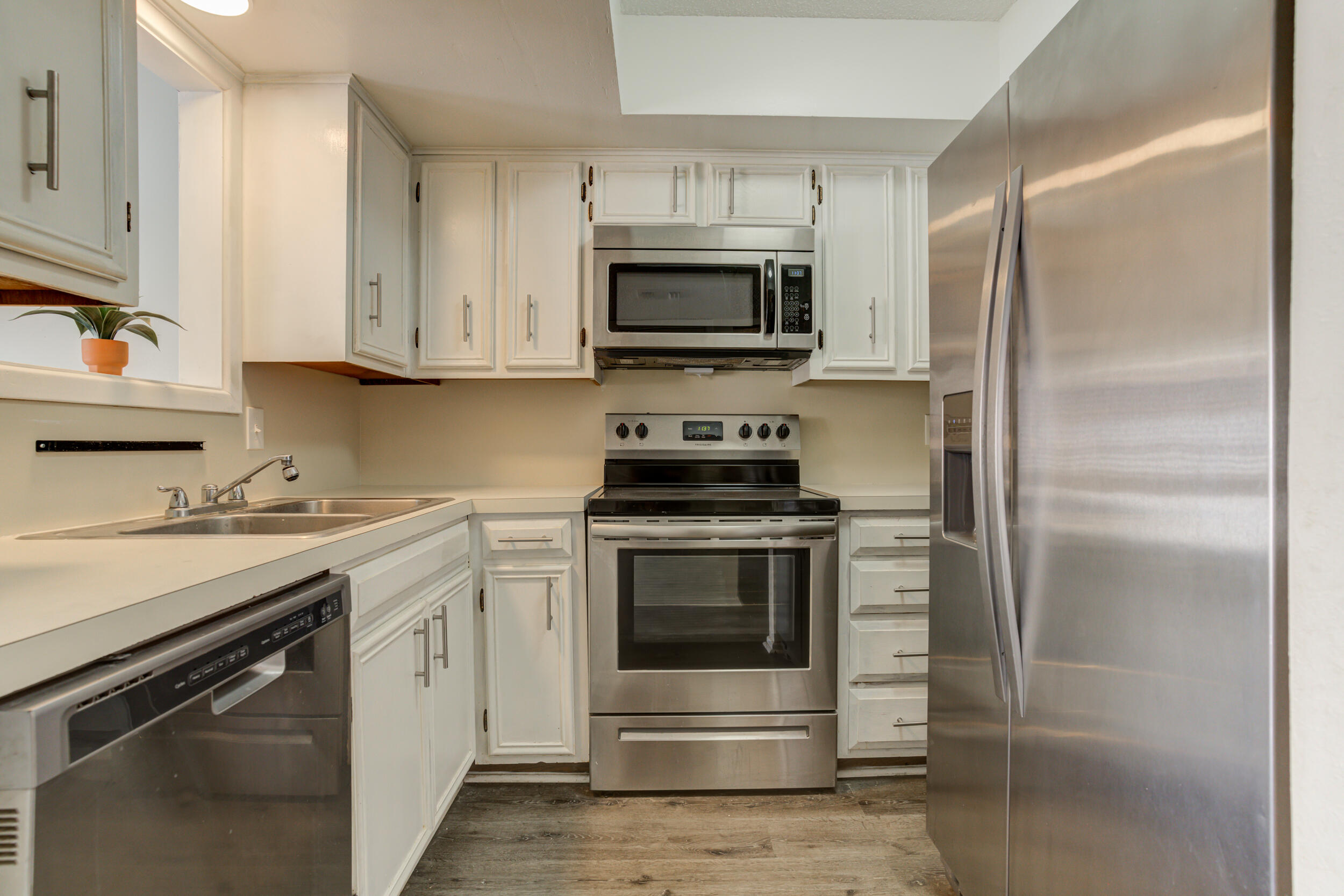 5760 38th Street Lubbock, TX 79407 - Photo 8 of 24 DSC03972_3_4_5_6