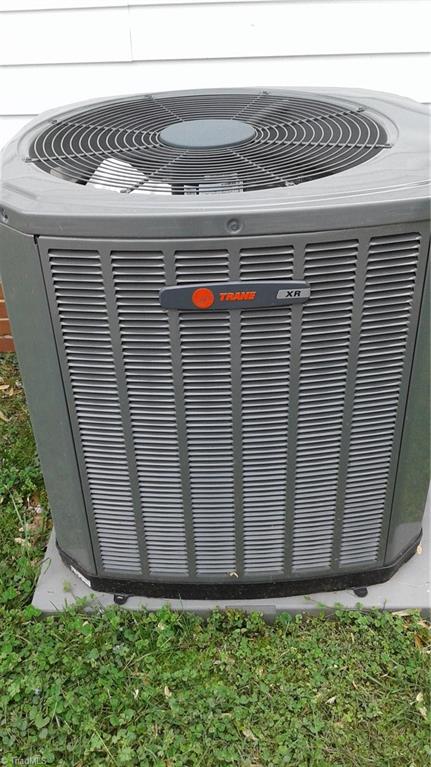 629 East State Avenue High Point, NC 27262 - Photo 8 of 26 TRANE heatpump!