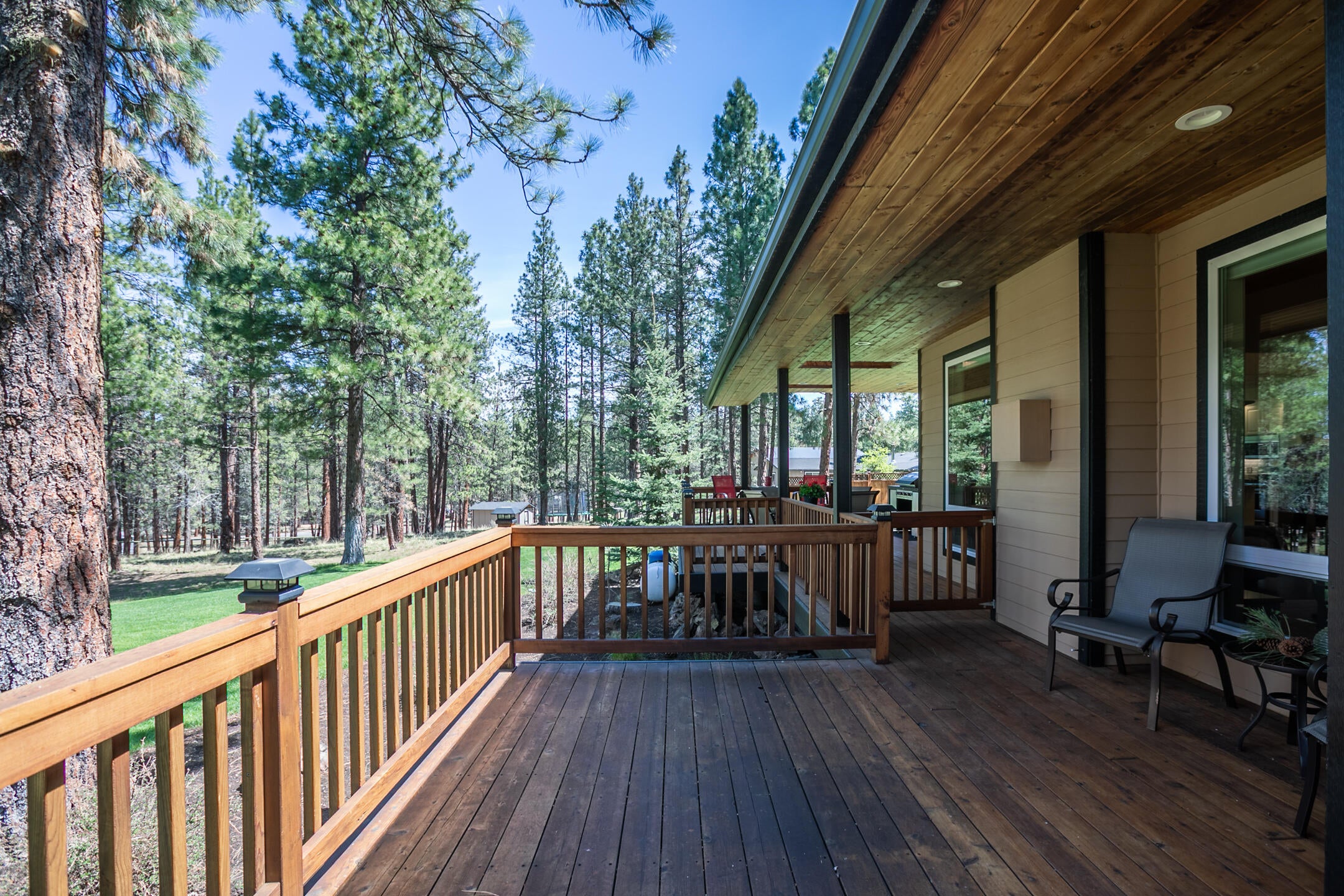 16012 Cattle Drive Road Sisters, OR 97759 - Photo 13 of 45 2021_05_10_16012_cattle_drive_rd-37