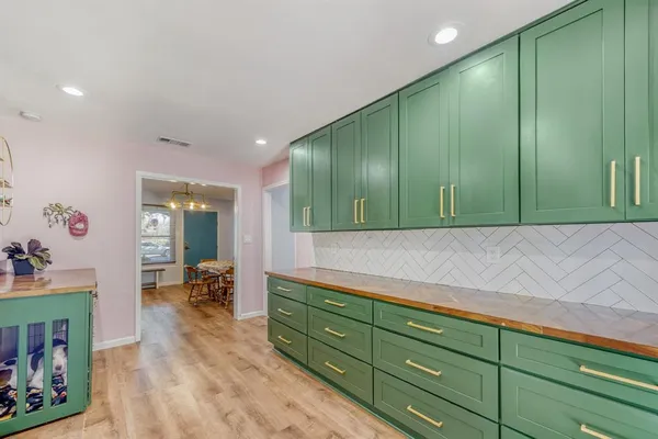 $390,000 | 13533 Charcoal Lane, Farmers Branch, TX 75234