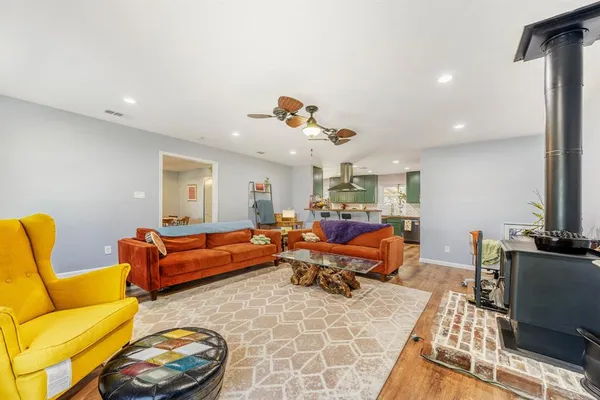 $390,000 | 13533 Charcoal Lane, Farmers Branch, TX 75234