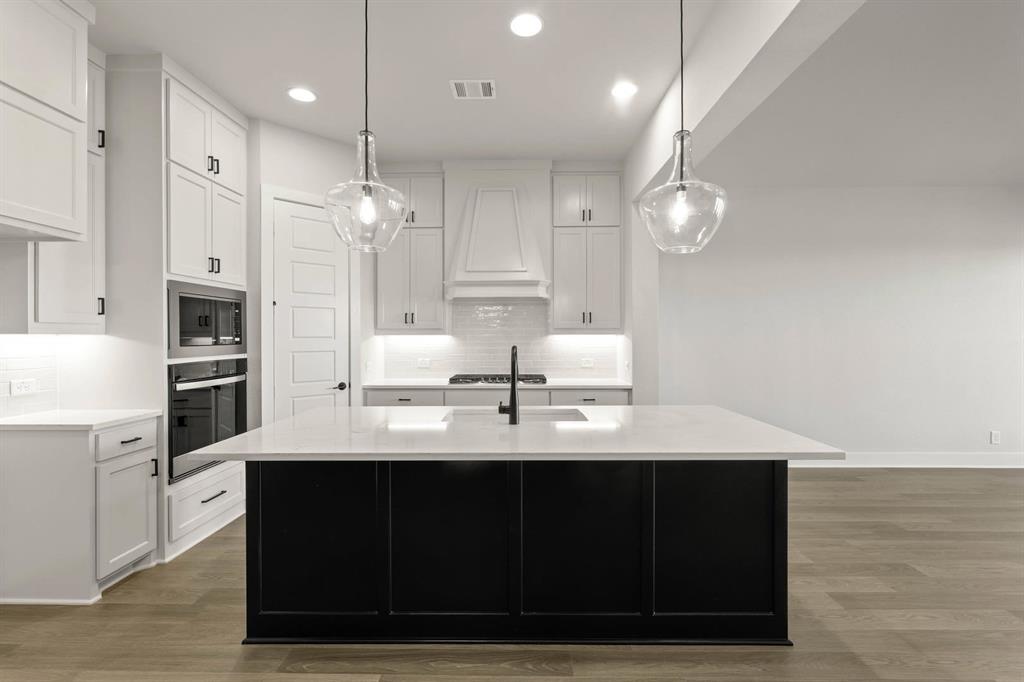 1913 Windsor Terrace Mansfield, TX 76084 - Photo 11 of 27