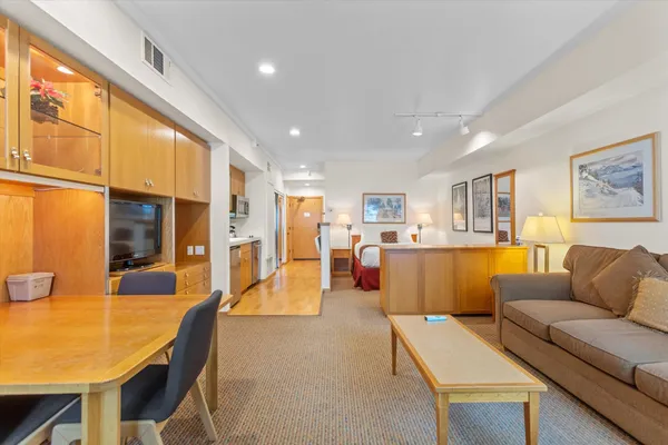 $550,000 | 201 Shirley Cyn Road, Unit 118, Olympic Valley, CA 96146