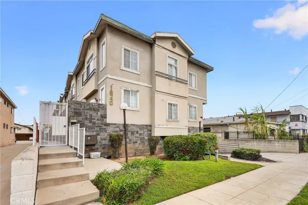 $738,000 | 1540 New Avenue, Unit C, San Gabriel, CA 91776