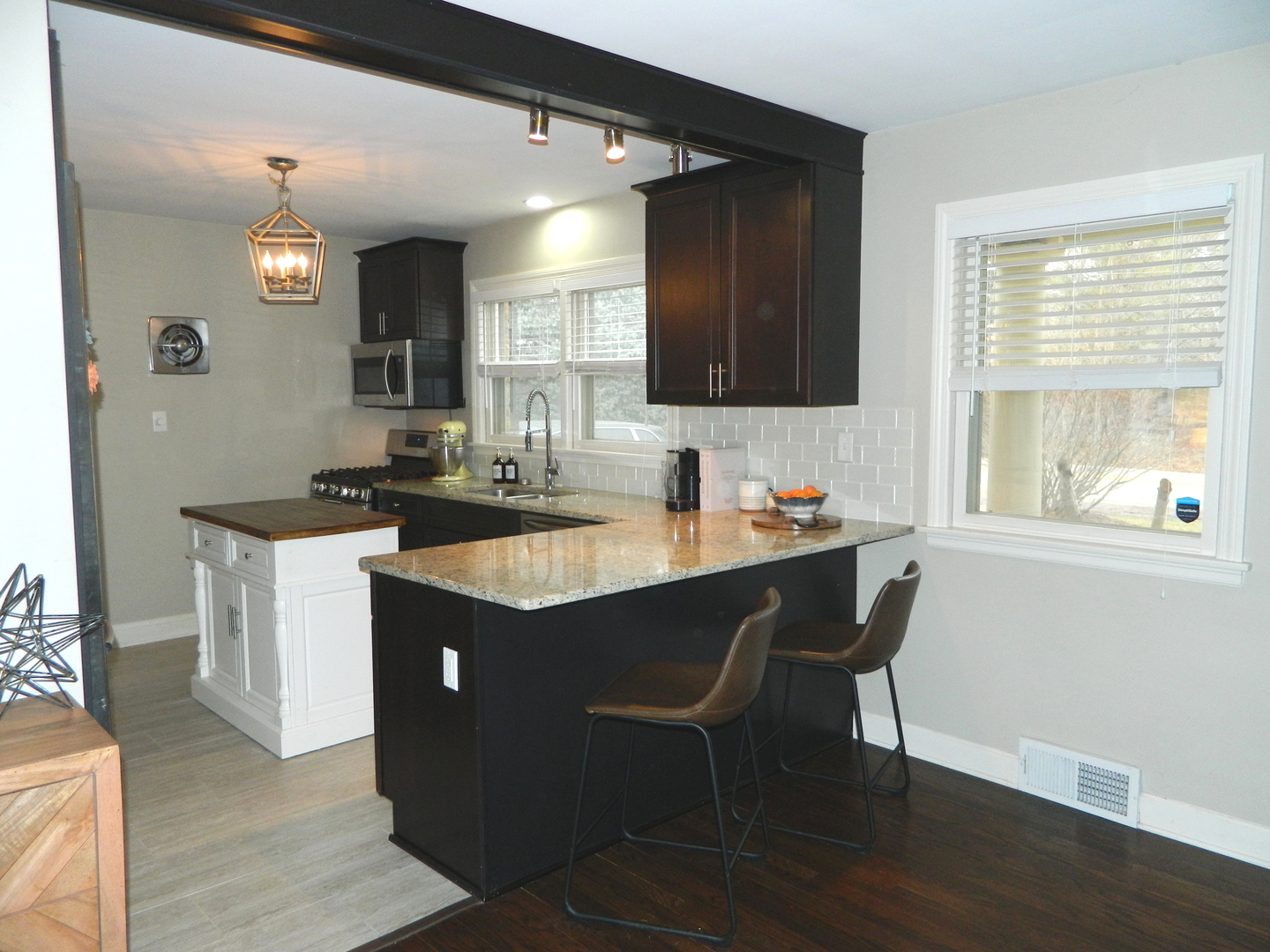 36W601 Red Gate Road St. Charles, IL 60175 - Photo 15 of 24