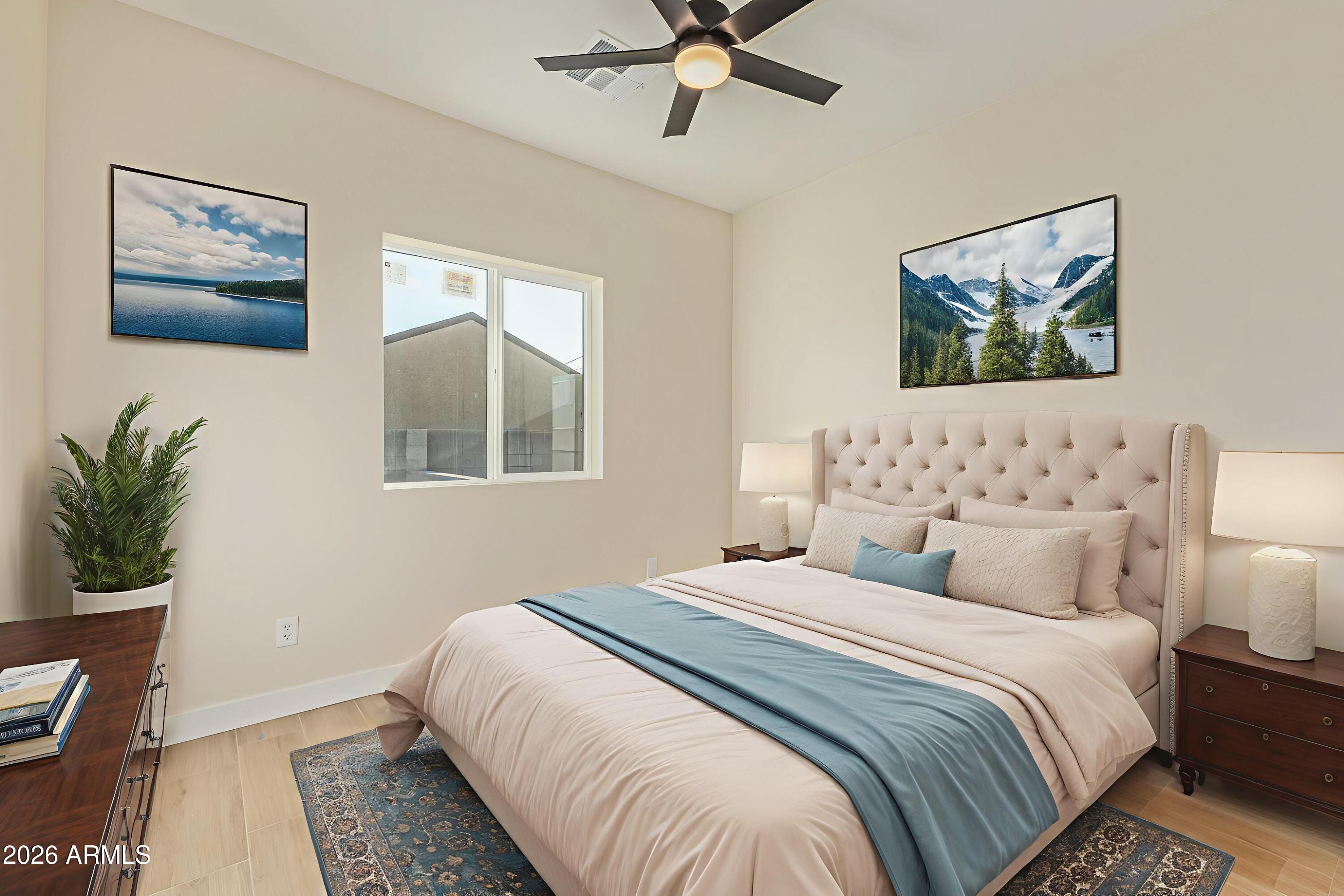 9425 North 9th Avenue Phoenix, AZ 85021 - Photo 11 of 29 Unit 1 - Secondary Bedroom