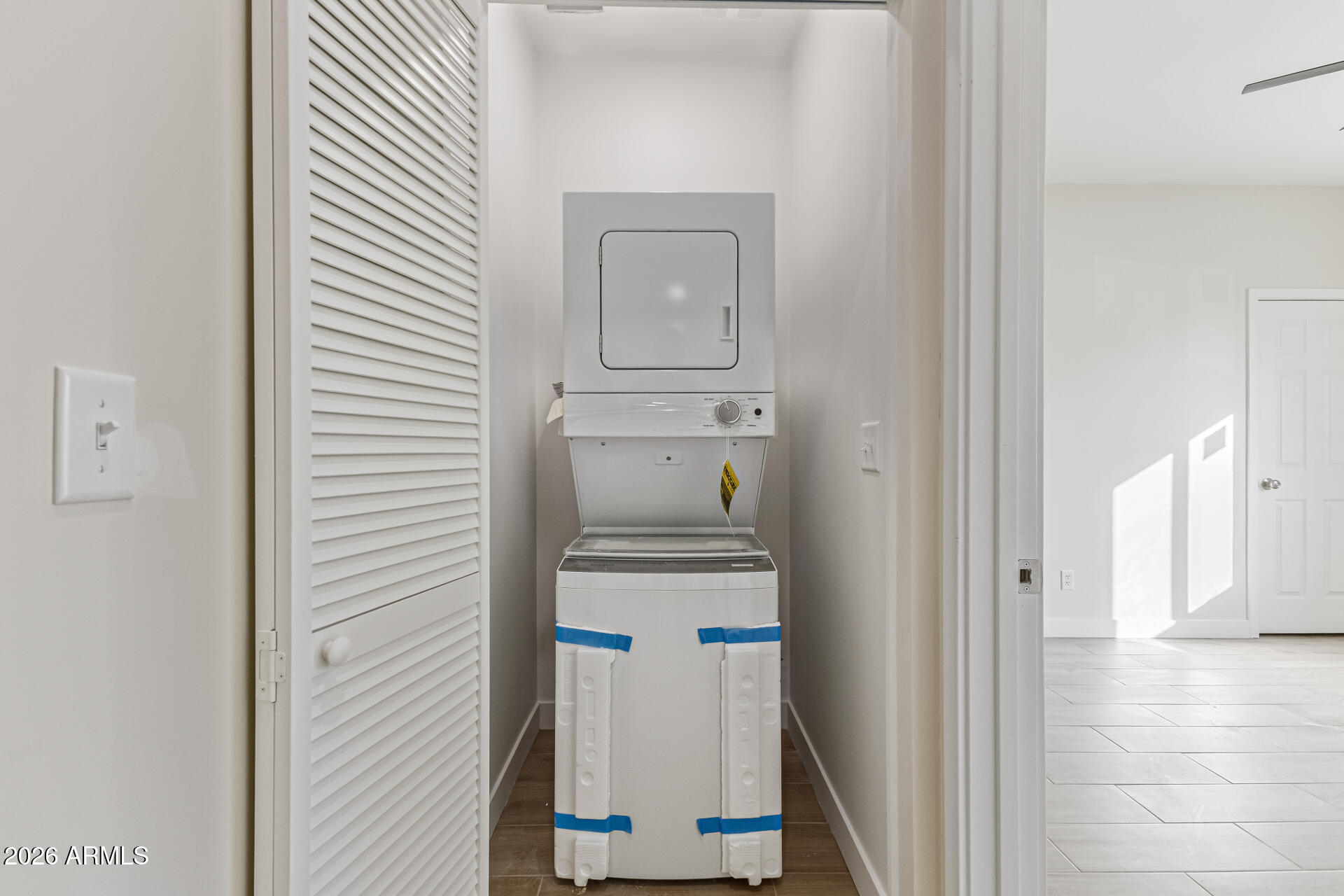 9425 North 9th Avenue Phoenix, AZ 85021 - Photo 27 of 29 Unit 2 - Laundry Closet