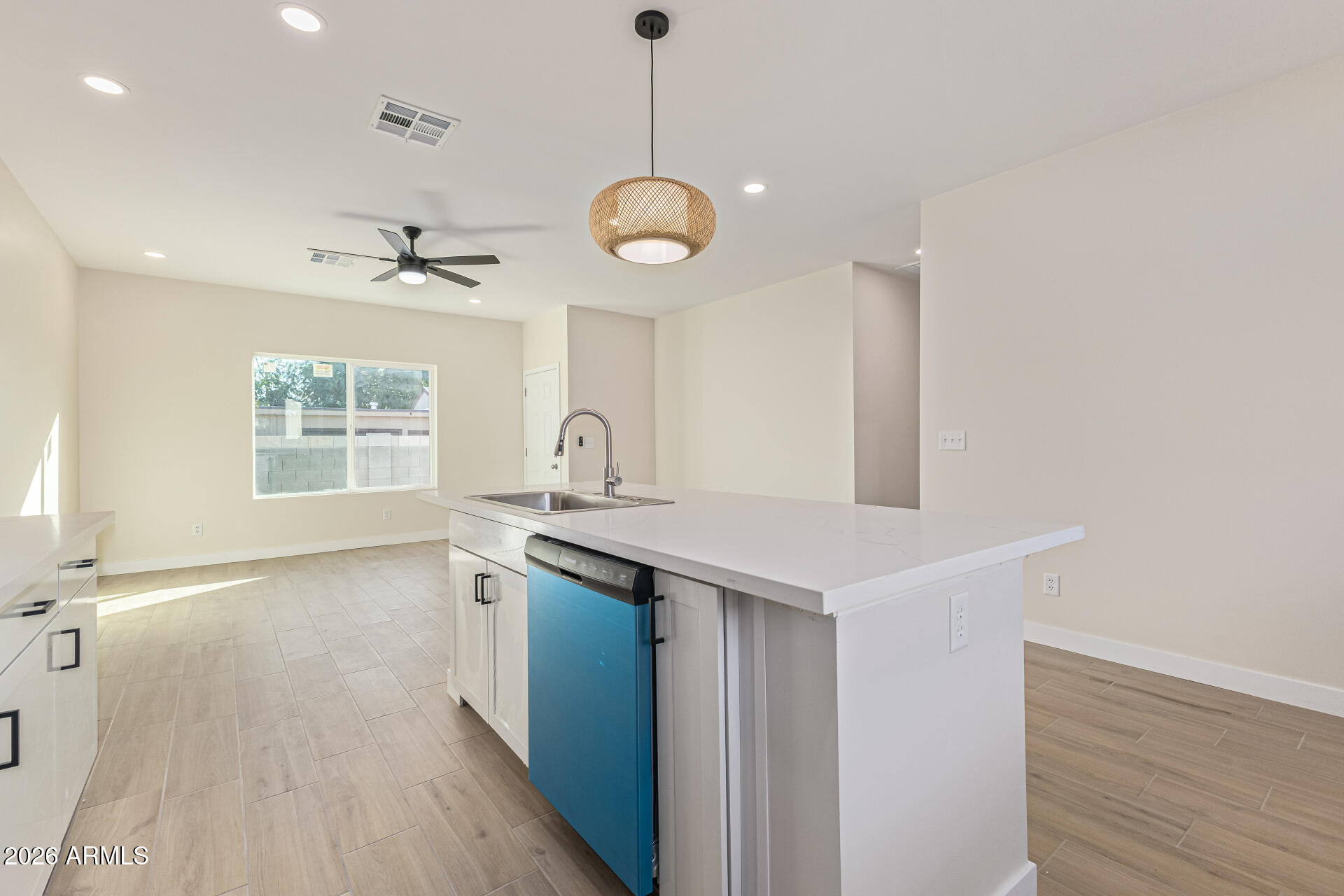 9425 North 9th Avenue Phoenix, AZ 85021 - Photo 7 of 29 Unit 1 - Kitchen