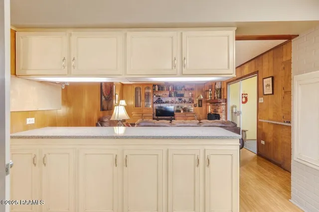 $260,000 | 223 Port Street, St. Martinville, LA 70582