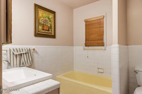 $255,000 | 223 Port Street, St. Martinville, LA 70582