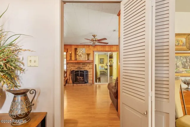 $260,000 | 223 Port Street, St. Martinville, LA 70582