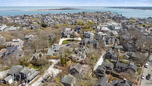 $7,500 | 2 Kite Hill Lane, Nantucket, MA 02554