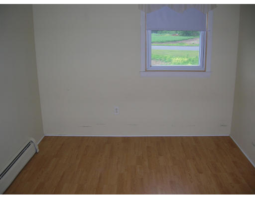 139 Spring Street Northampton, MA 01062 - Photo 13 of 13