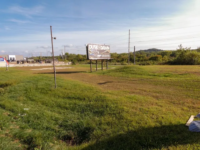 $62,500 | 1581 Highway 14, Richland Center, WI 53581