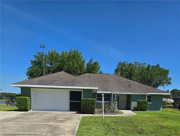 $269,900 | 6228 Aquavista Drive, Sebring, FL 33876
