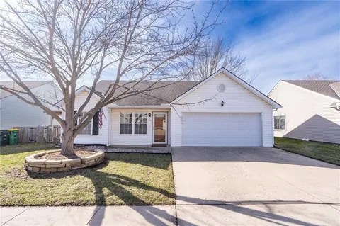 $280,000 | 350 North Cottonwood Street, Gardner, KS 66030