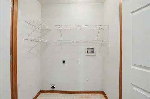 $280,000 | 350 North Cottonwood Street, Gardner, KS 66030