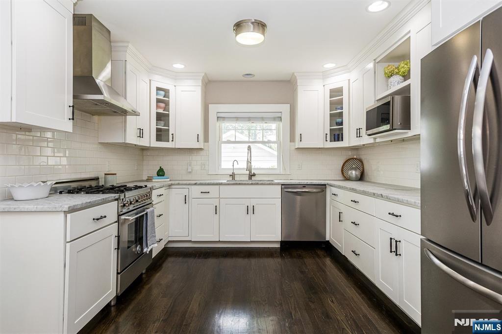 8 Berkeley Road Maplewood, NJ 07040 - Photo 23 of 43 Gallery Image 23