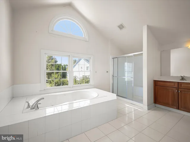 $899,999 | 14406 Autumn Branch Terrace, Boyds, MD 20841