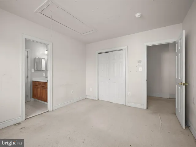 $899,999 | 14406 Autumn Branch Terrace, Boyds, MD 20841