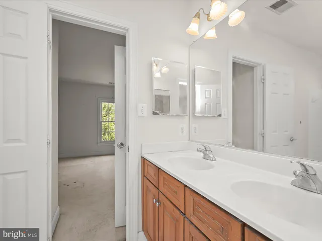 $899,999 | 14406 Autumn Branch Terrace, Boyds, MD 20841