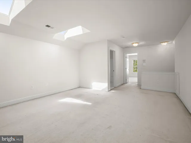 $899,999 | 14406 Autumn Branch Terrace, Boyds, MD 20841