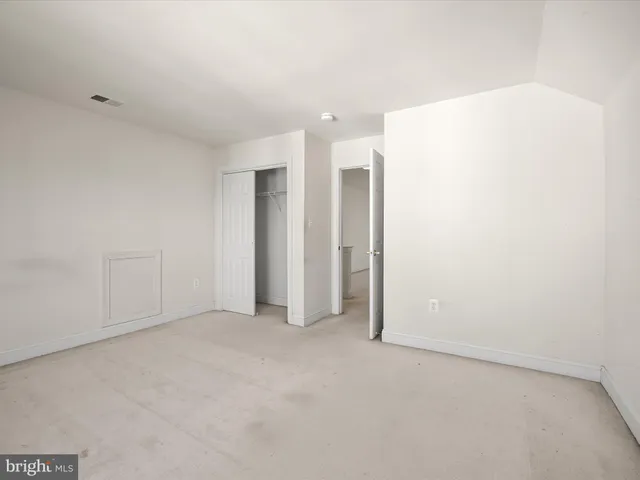 $899,999 | 14406 Autumn Branch Terrace, Boyds, MD 20841