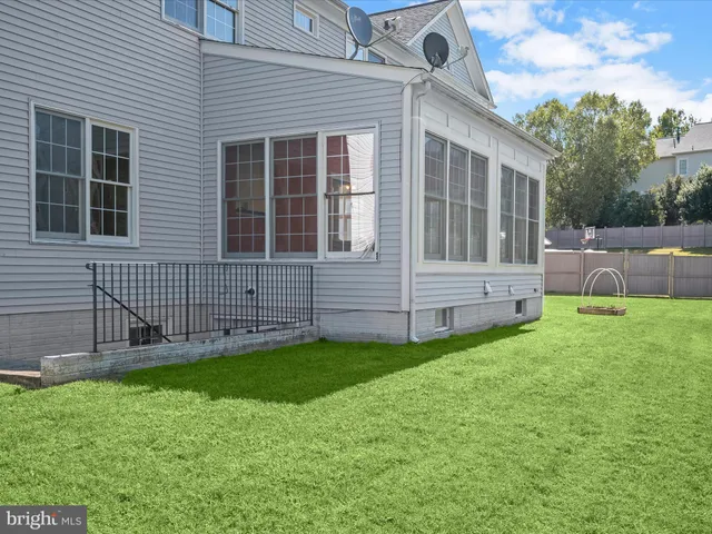 $899,999 | 14406 Autumn Branch Terrace, Boyds, MD 20841