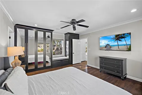 $1,999,000 | 3930 Myrtle Avenue, Long Beach, CA 90807