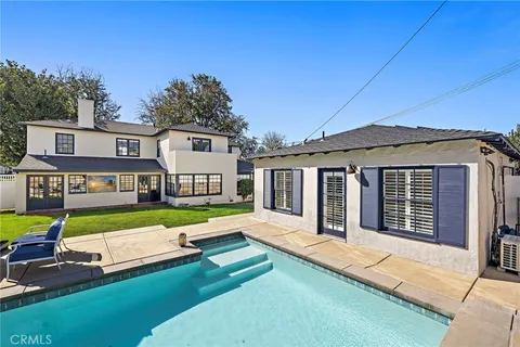 $1,999,000 | 3930 Myrtle Avenue, Long Beach, CA 90807