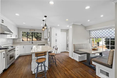 $1,999,000 | 3930 Myrtle Avenue, Long Beach, CA 90807