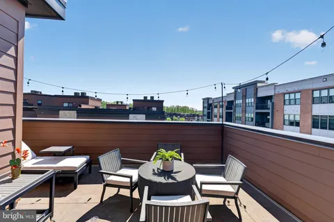 $1,249,000 | 3301 Woodland Phlox Street, Rockville, MD 20852