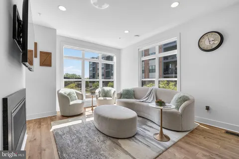 $1,249,000 | 3301 Woodland Phlox Street, Rockville, MD 20852