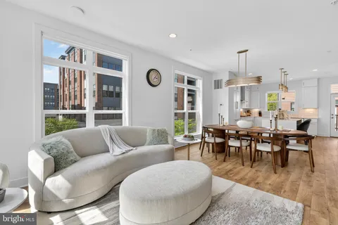 $1,249,000 | 3301 Woodland Phlox Street, Rockville, MD 20852