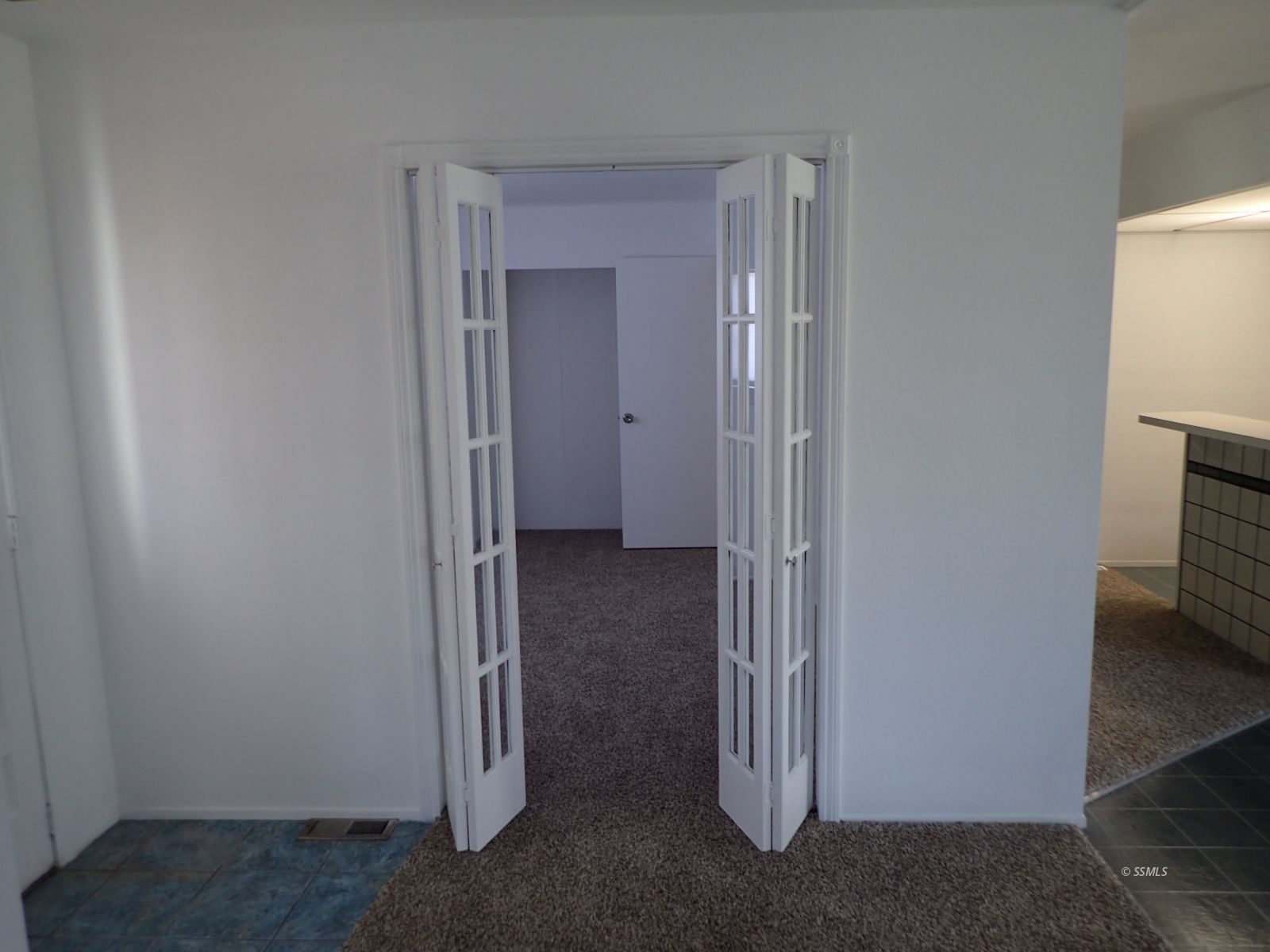 3921 West Ward Avenue Ridgecrest, CA 93555 - Photo 5 of 40