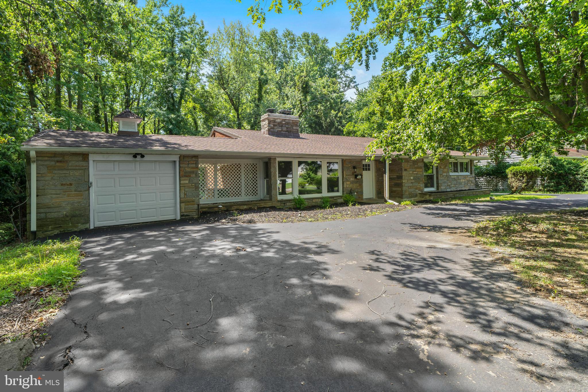 1306 Providence Road Secane, PA 19018 - Photo 21 of 23