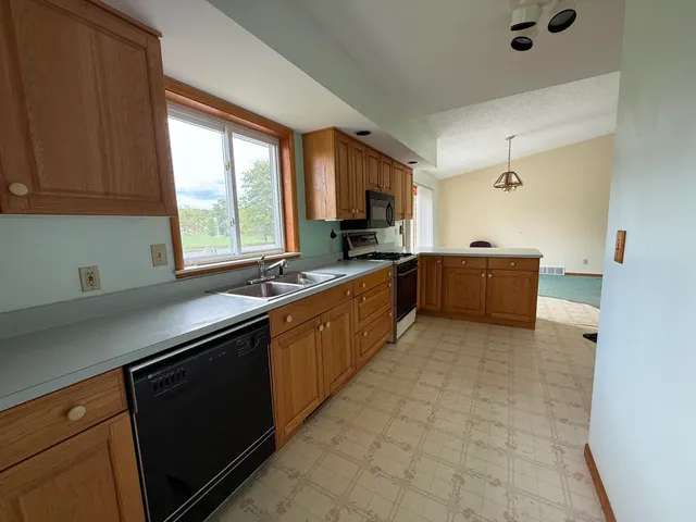 $240,000 | 17474 15 Mile Road, Big Rapids, MI 49307